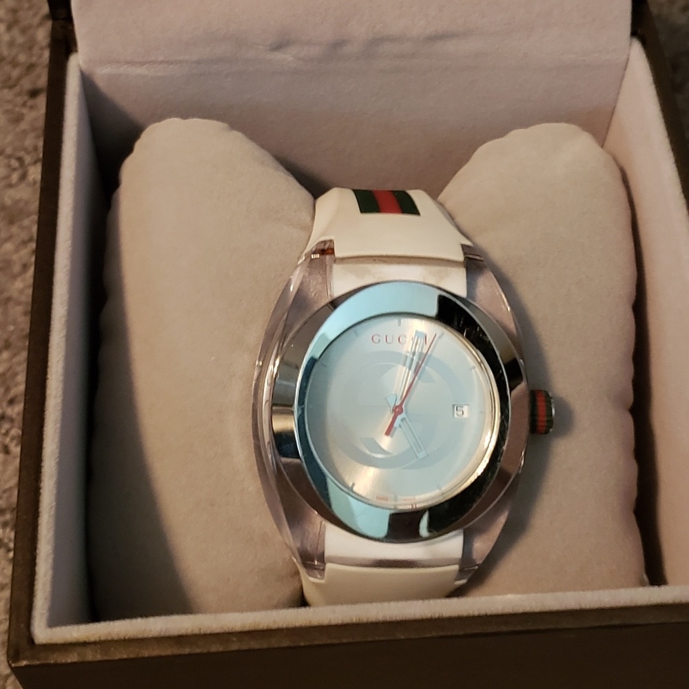 Mens XL Gucci Sync Watch